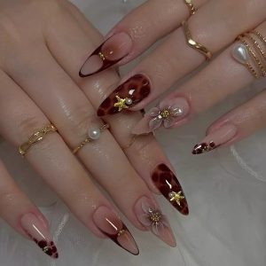 Wearing nail marble cracks